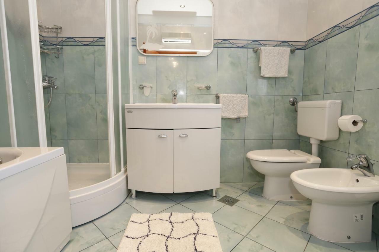 Apartment Bojan With Terrace And Sea View Baška Zewnętrze zdjęcie