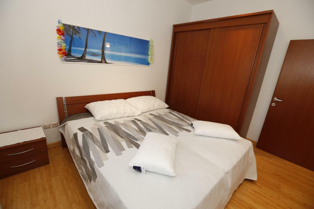 Apartment Bojan With Terrace And Sea View Baška Zewnętrze zdjęcie