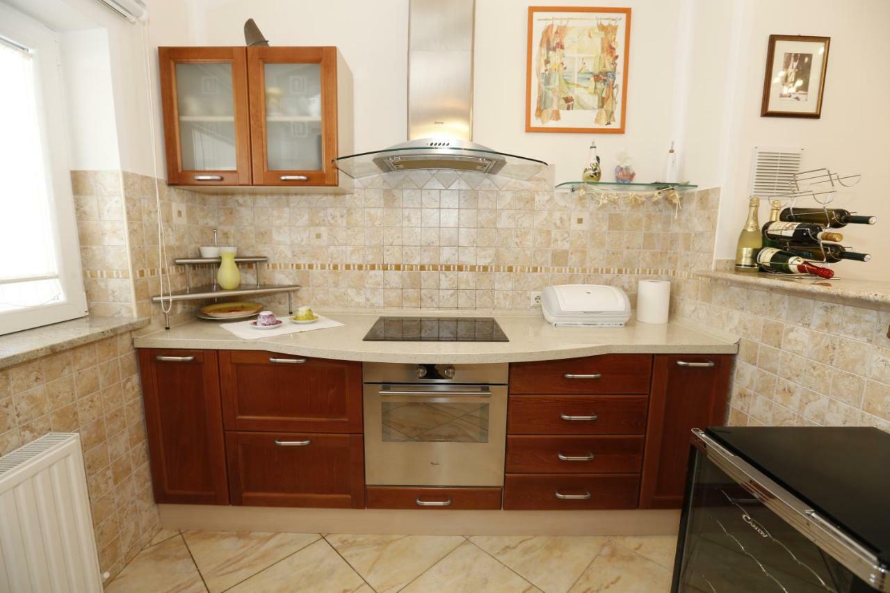 Apartment Bojan With Terrace And Sea View Baška Zewnętrze zdjęcie